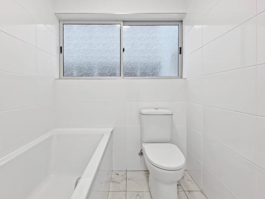 To Let 2 Bedroom Property for Rent in Sea Point Western Cape